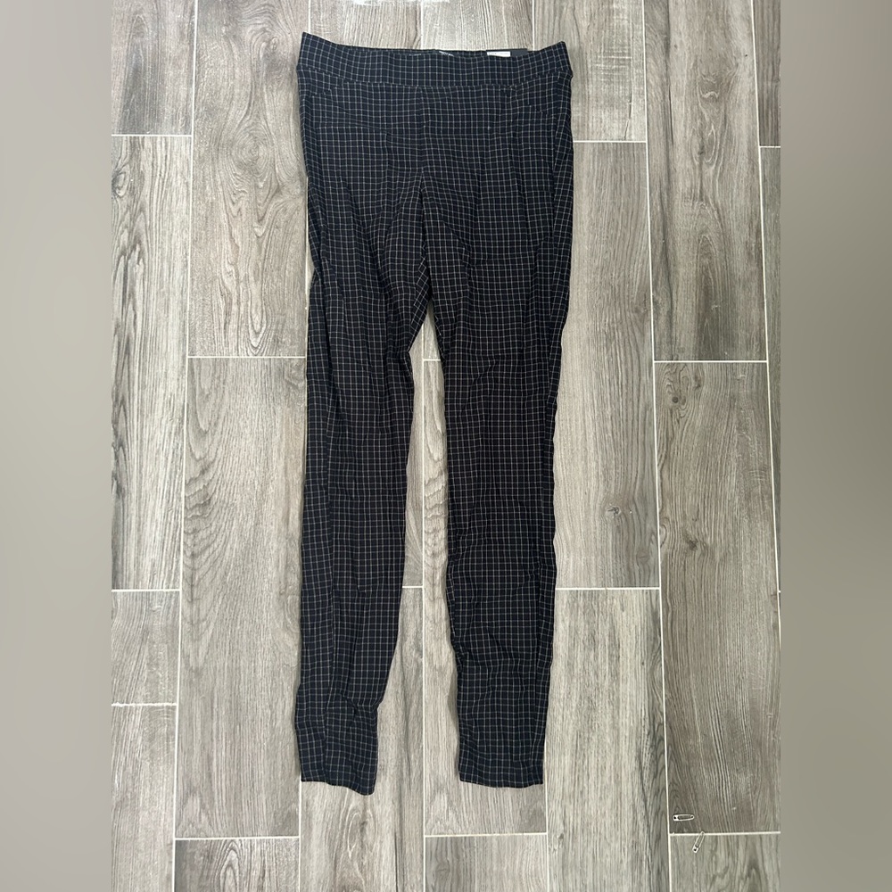 Size small skinny pants